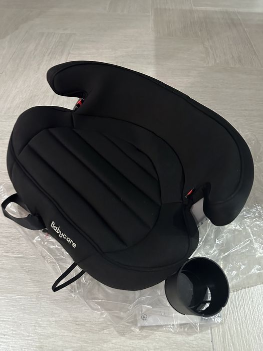 Детское автокресло-бустер