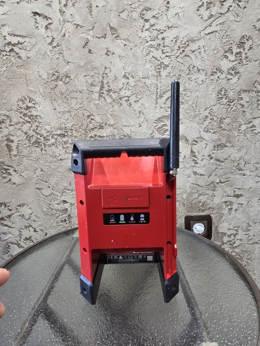 MIlwaukee M12 RCDAB+-0/ 12V - Радио