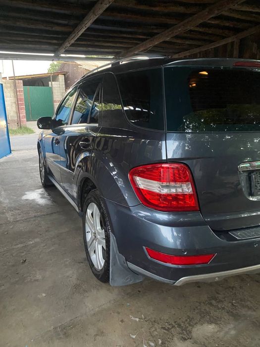 Mercedes-Benz › M › ML 350