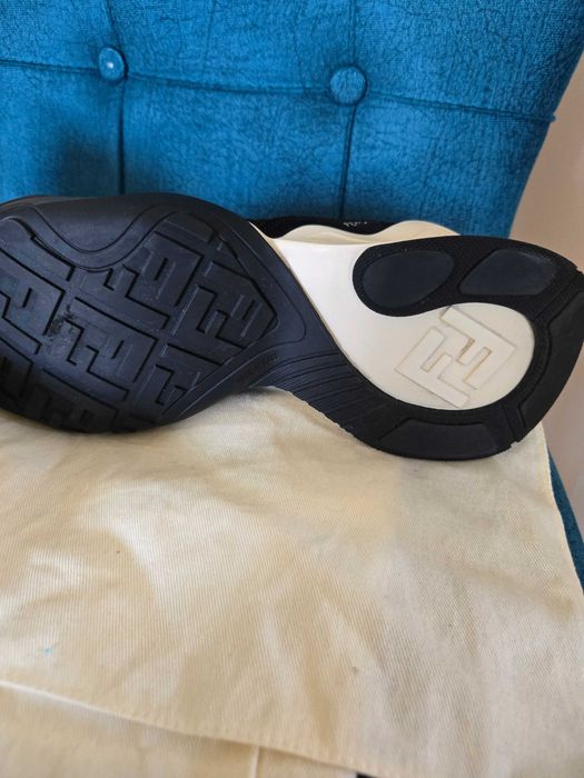 Adidași FENDI originali