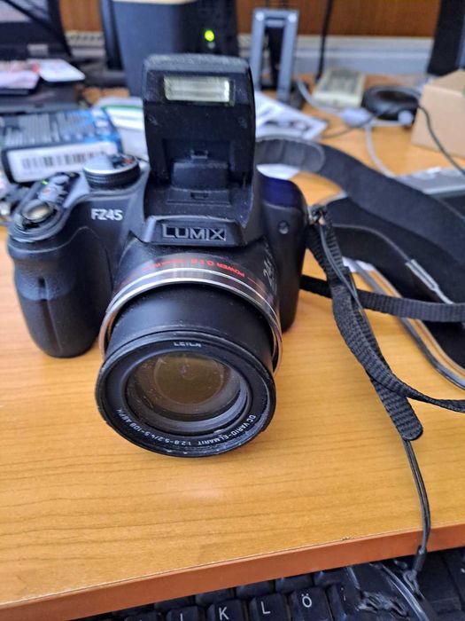 Фотоапарат Panasonic  Lumix  DMC-FZ45