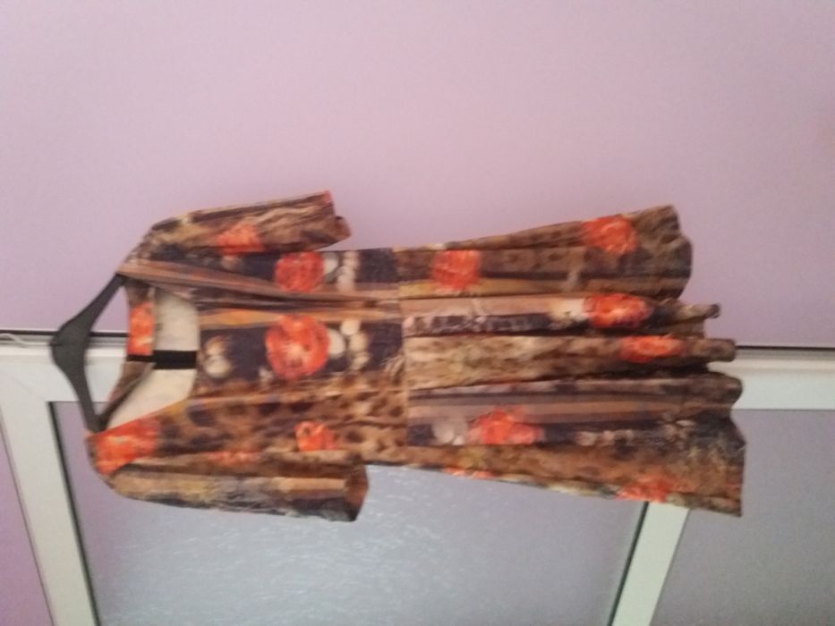 Дамска рокля М-Л нова