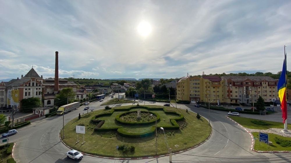 Apartament 3 camere, Centru Turda (Zona sens giratoriu / ANAF)