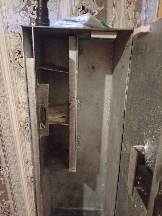 Сейф с сигнализацией