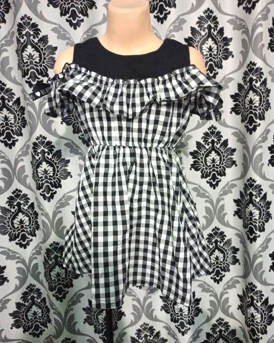 Новые вещи на девочку 110-120.