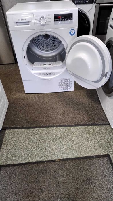 A+++ Сушилня с термопомпа Bosch-Бош Series 4 8 кг EasyClean