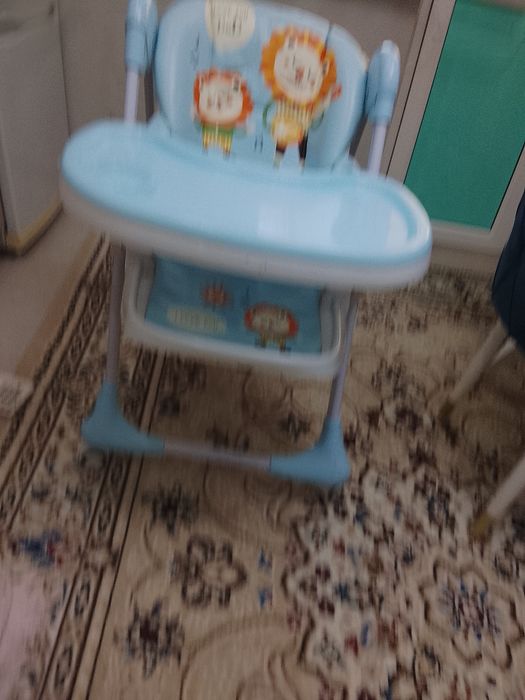 Стул для кормления