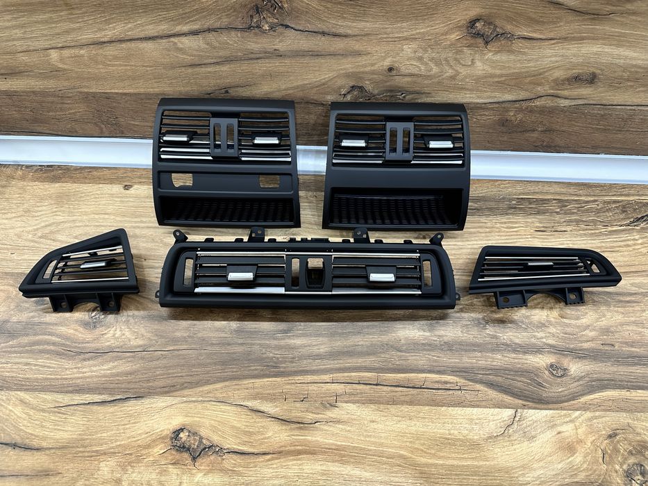 Въздуховод решетка климатик BMW F10 F11 БМВ Ф10 Ф11