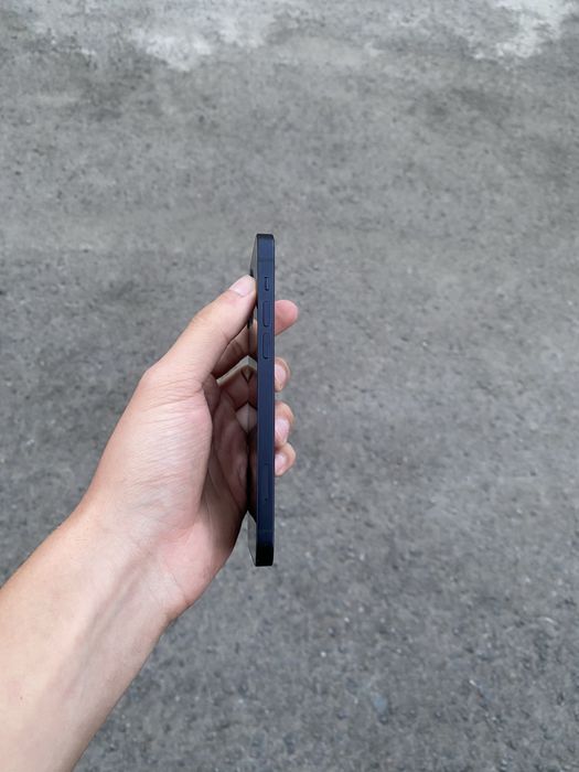 Iphone 12 sotiladi