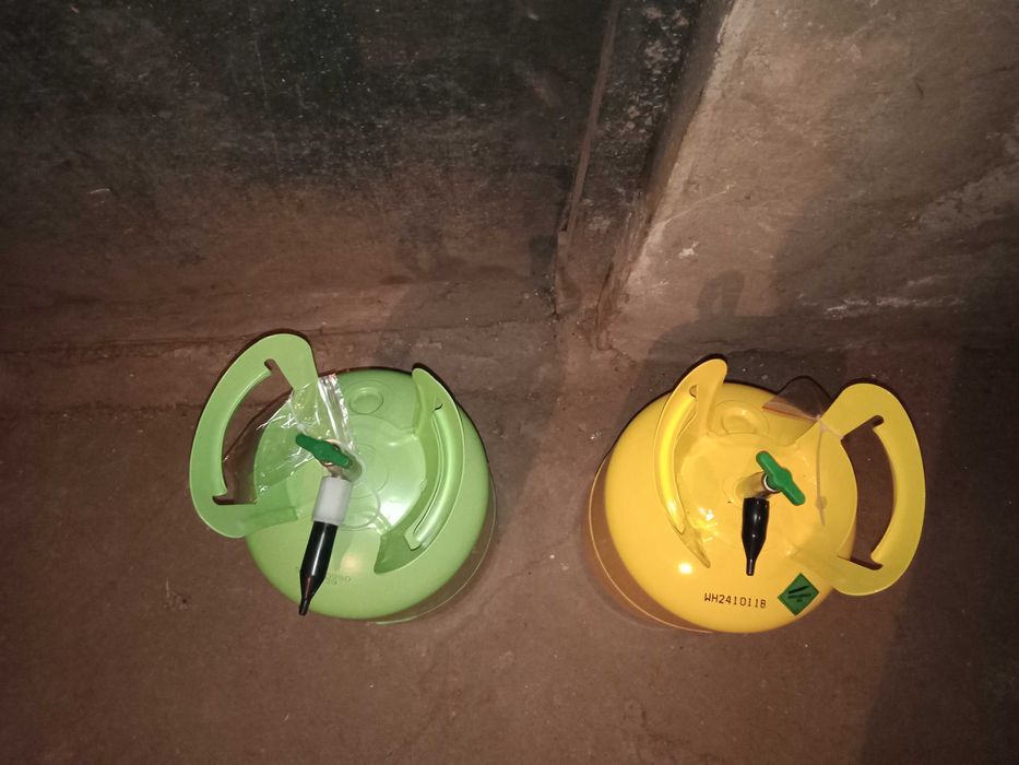 Butelie buteli heliu goale 2 buc