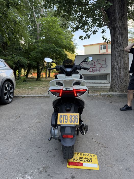 Schimb cu Auto / Ofer diferenta oricat este nevoie / Aprilia SXR 50 / 2023 / 4T