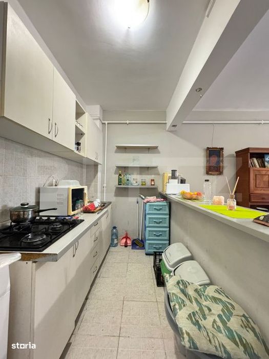 Apartament cu 2 camere, 50mp, decomandat, terasa 18mp, zona Porii
