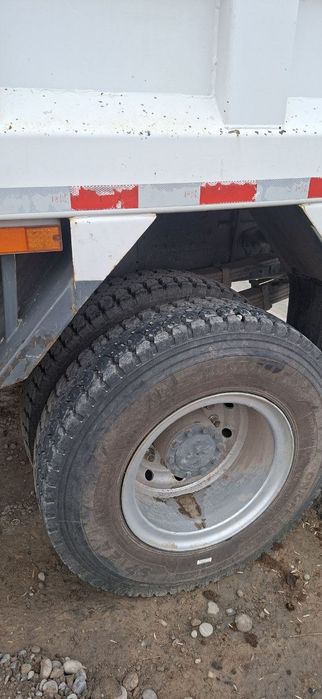 Зудлик билан Хово сотилади