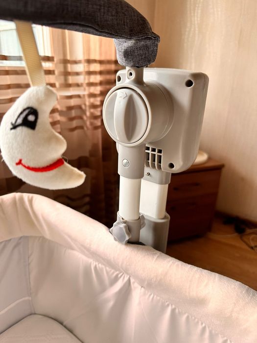 Детский электронный манеж/кровать