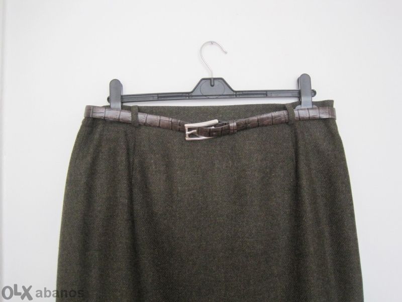 Елегантна пола маслинено зелена