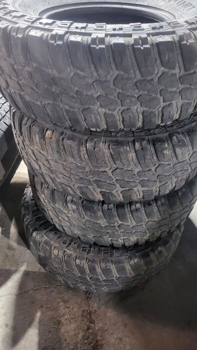 Продам Покрышка 285/75 R16                         .