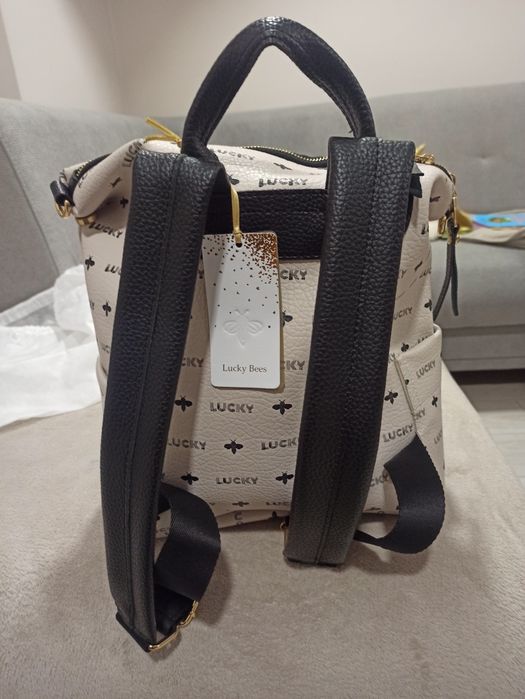 Нова раница Lucky Bees