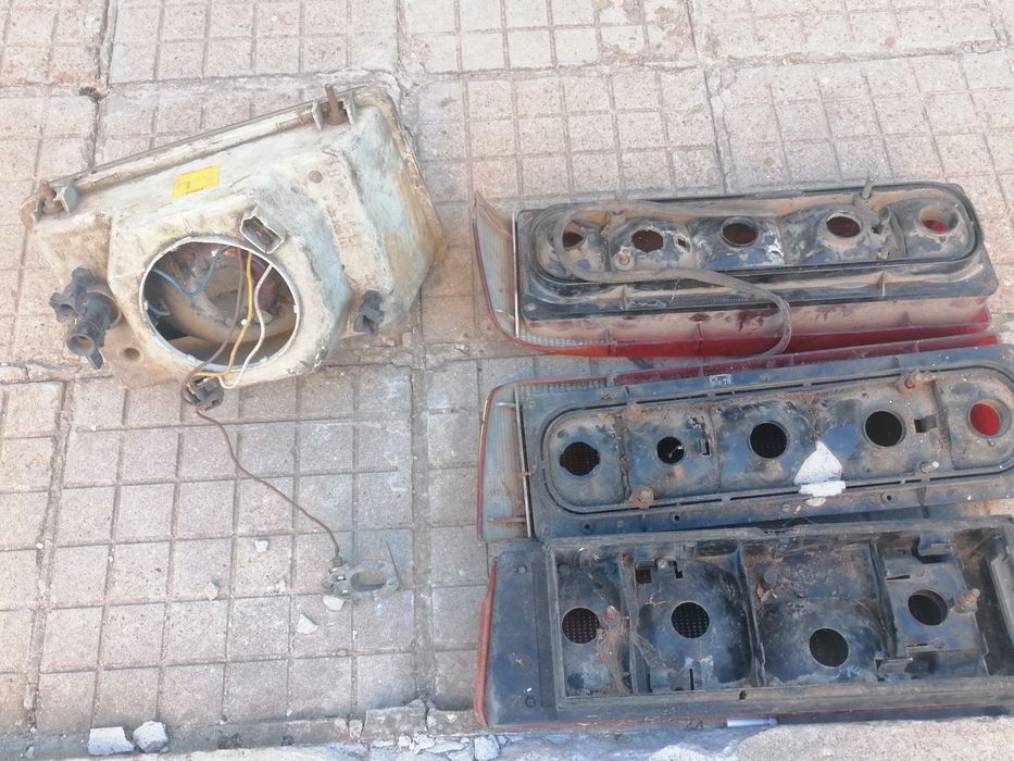 Останали  части  за москвич алеко