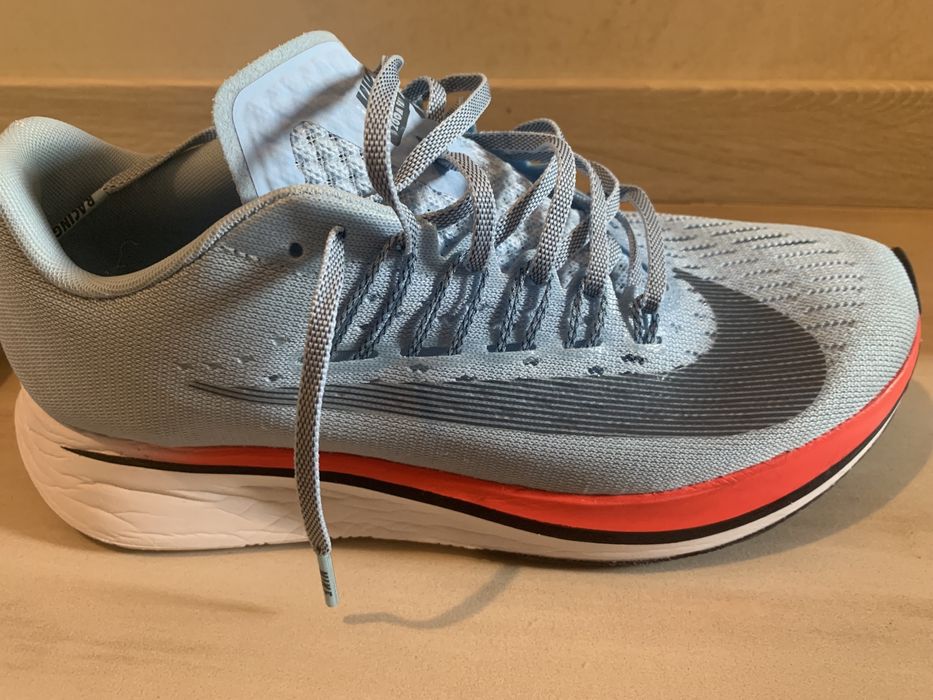 Оригинални! Nike Zoom Fly като нови!