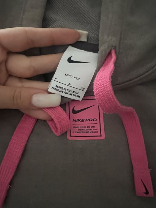 Суичър на NIKE-оригнален