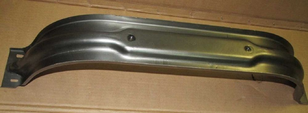 бампер передний Datsun