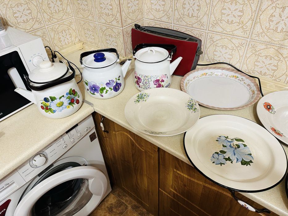 Посуда б/у недорого продам