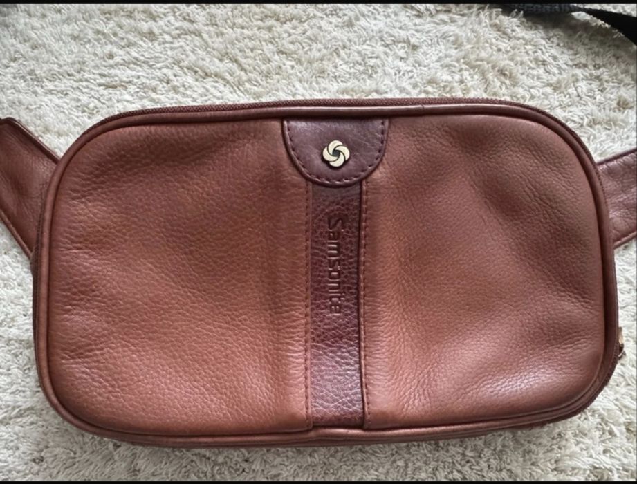 Borseta Samsonite maro din piele naturala