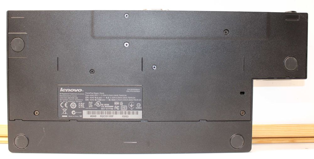 Докинг станция Lenovo ThinkPad Basic Dock 40A0