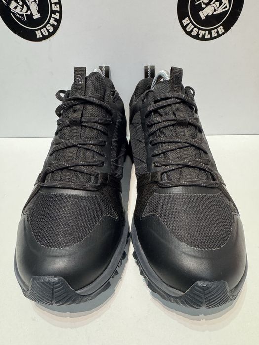 Маратонки THE NORTH FACE Waterprof . Номер 39