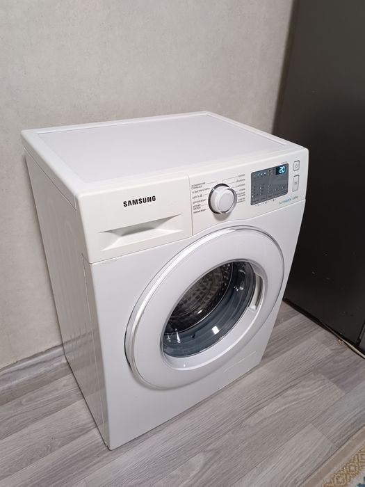 Стиральная машина автомат