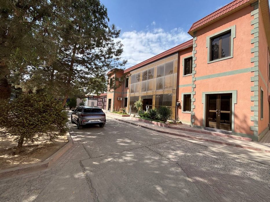 Продаётся Коммерческое Помещение 650кв.м ул.Бакинская Мирабадский рн