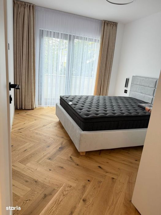 Decomandat 3 camere  Apartament De Lux Ultra Central Bloc Nou