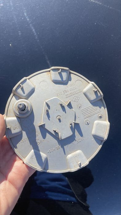 Колпак на диск Рено