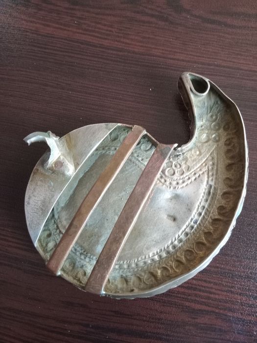 Сребърна пафта .