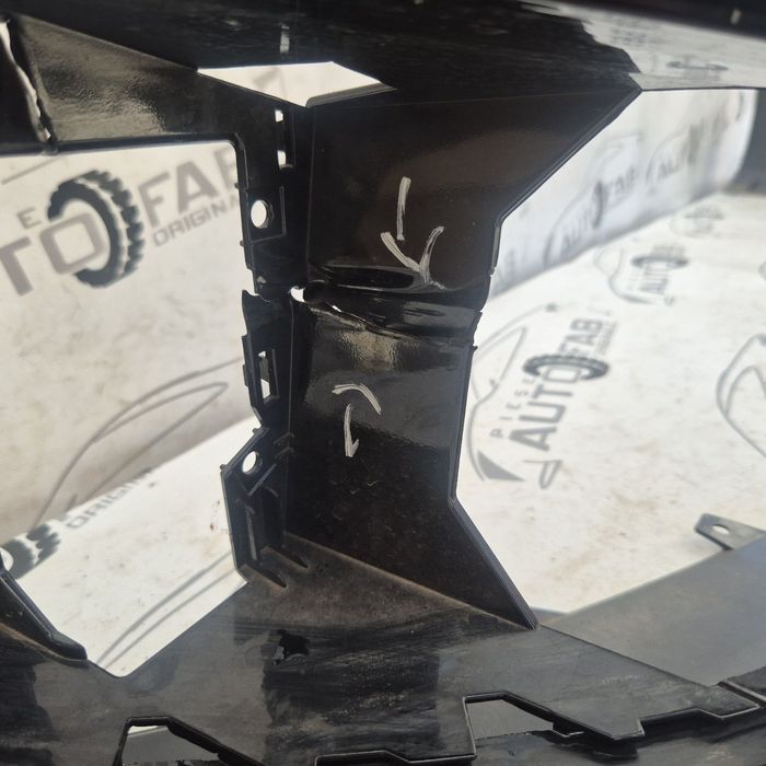 Bara fata Audi A4 B9 Facelift an 2019-2020-2021-2022-2023