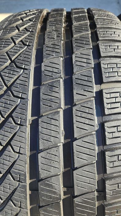 245/40 R18 • Iarna • Pirelli P Zero Winter MO1 97V XL | 2 buc | DOT 2023 | Pret/buc