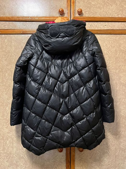 Продам зимний пуховик