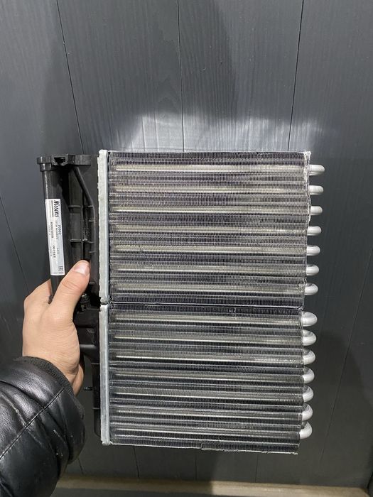 Радиатор печки бмв е34