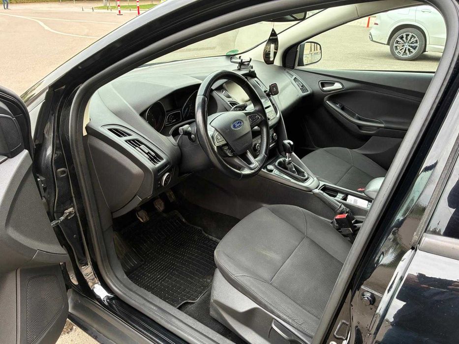 Ford Focus 2016, Navi, Incalzire parbriz_scaune_volan, Camera_senzori
