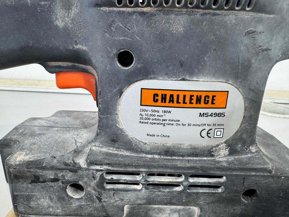 Виброшлайф - Black/Decker / PB / Challenge (135-220W)