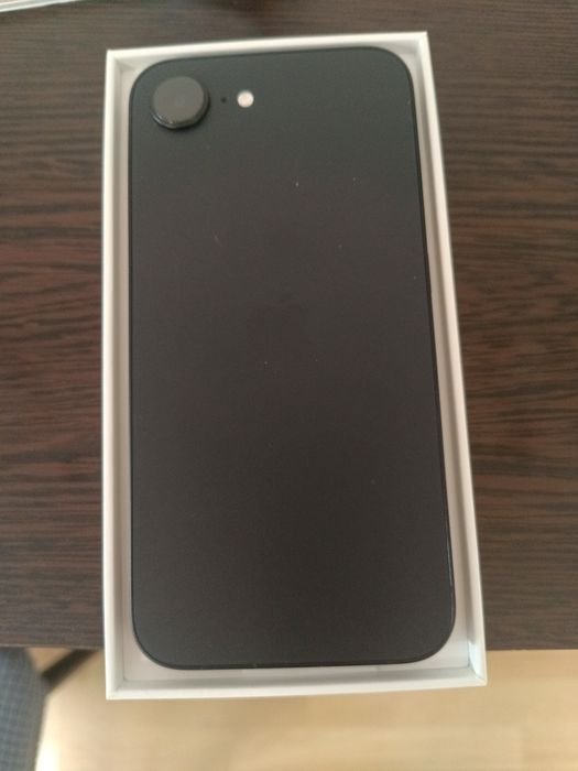 iPhone 16e 128 GB Black