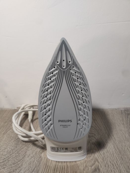 Fier de calcat philips