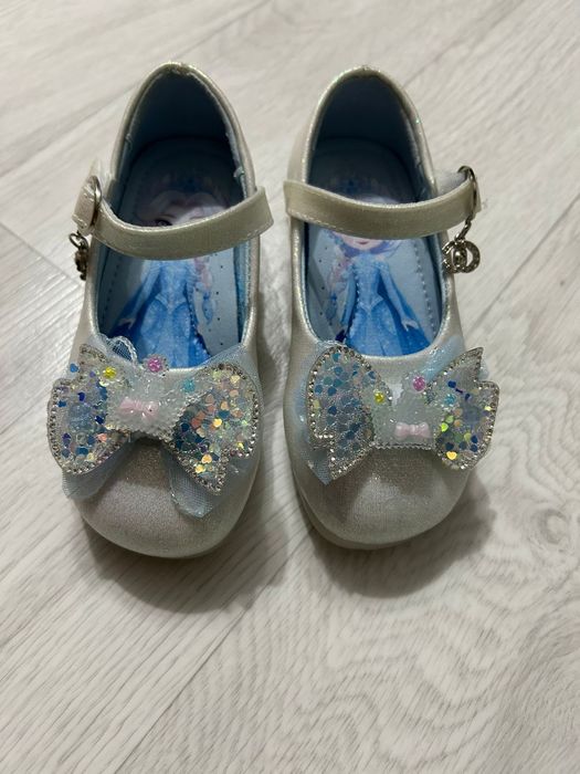 Туфли для девочки