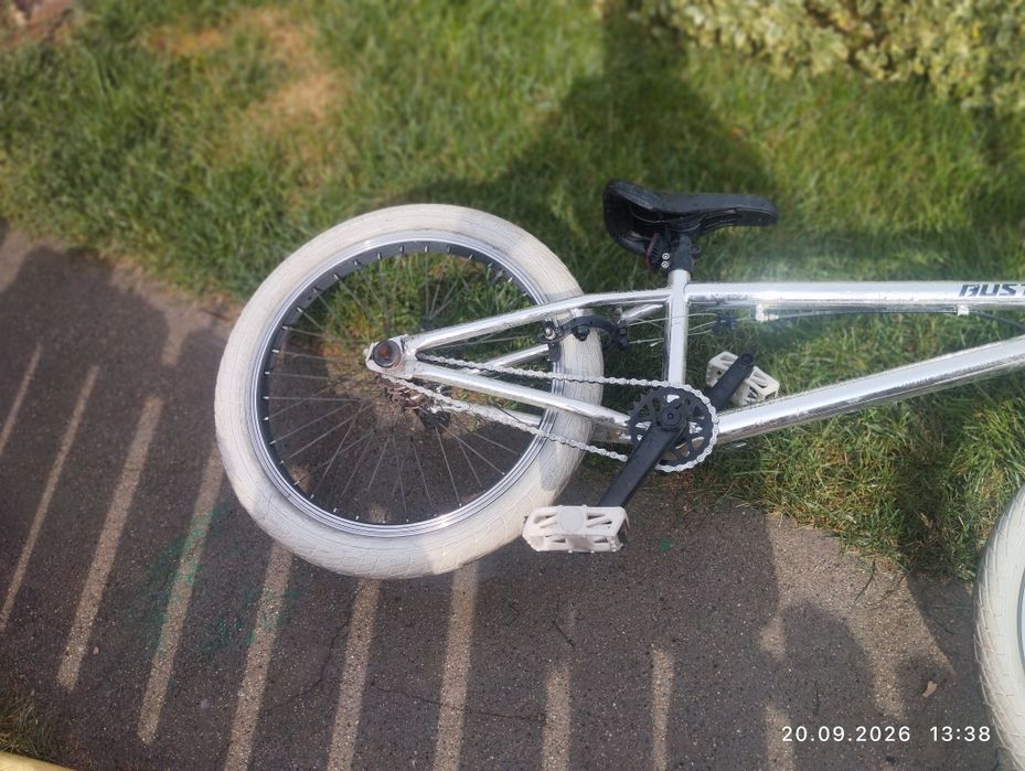 Продам Bmx buster