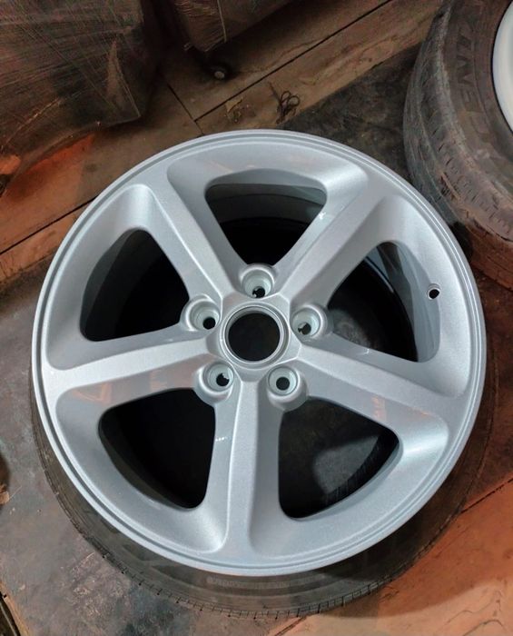 Продам диски с резиной