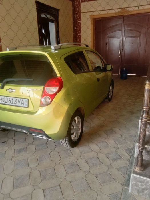 Спарк сотилади метанда