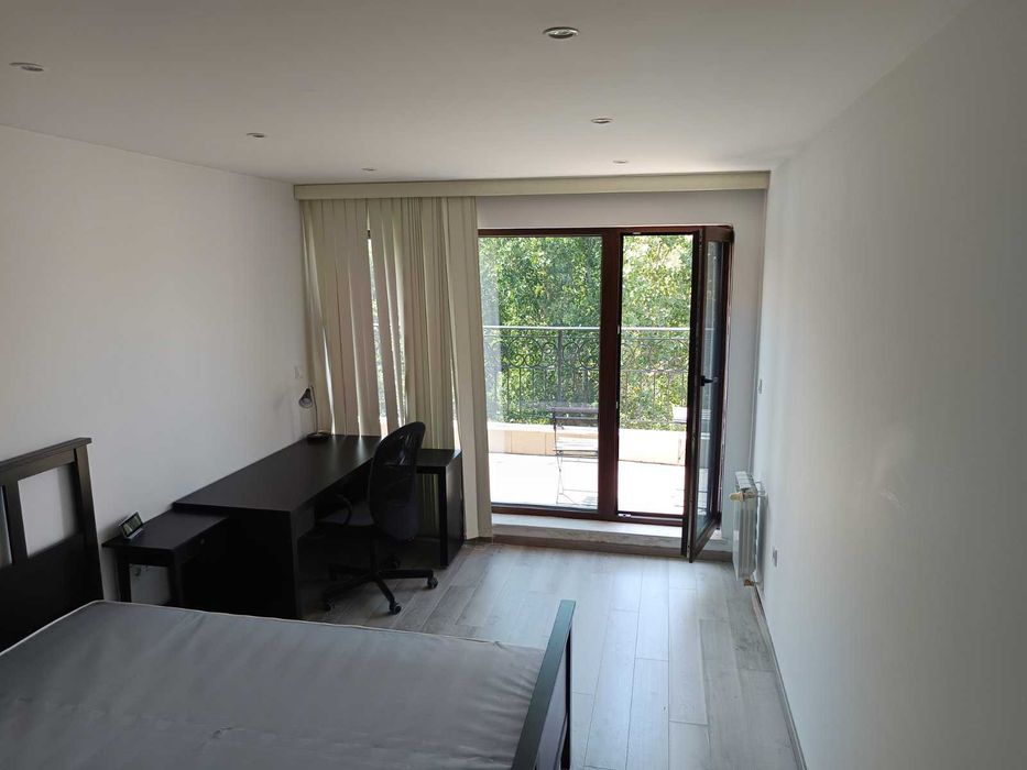 Дава се под наем Тристаен апартамент в София, Оборище - 165 кв.м за 1500 € - Снимка #5