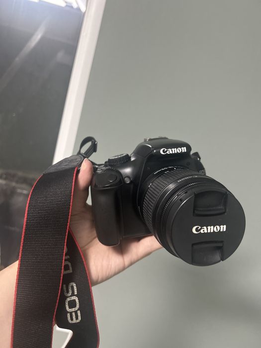 Canon EOS 1100D продам фотоаппарат