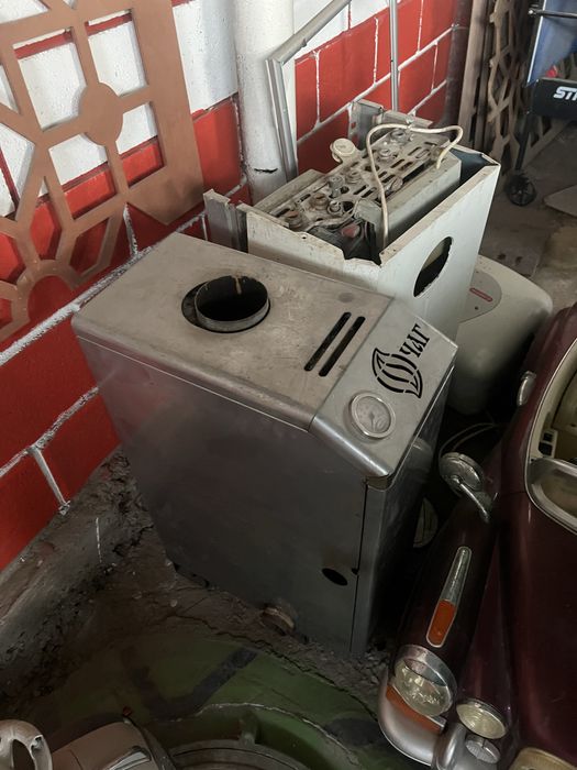 2 печки, 2 телевизора, 2 бойлера, 4 колонки