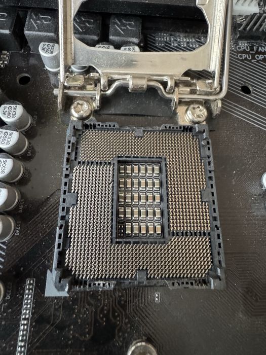 Placa de baza z270 gaming k3 + i5 6600k